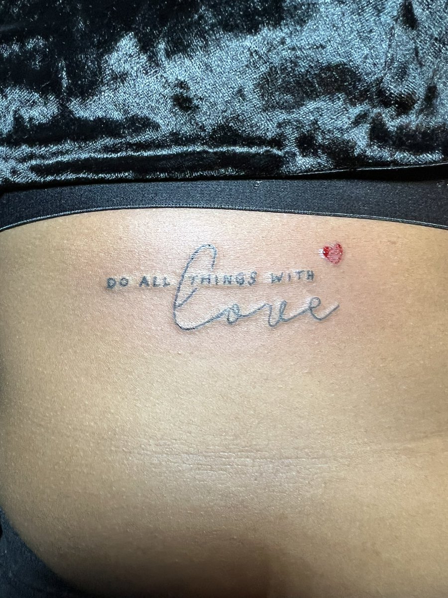 PlaycatcherT's tweet photo. Who pulling to to see me today ‼️
DM Or Text The Word “Tattoo” To The Number 7726670059
 ‼️ASK ABOUT DEALS ‼️
Repost and tag 💰💸
#bookme #tattoos #tattz #tatts  #tattooartist #fortpierce #treasurecoast  #smallbusiness 
#SexiestTattooArtist 
#Artist #UpNext #blackbusinessowner https://t.co/Y1qImxSRHo