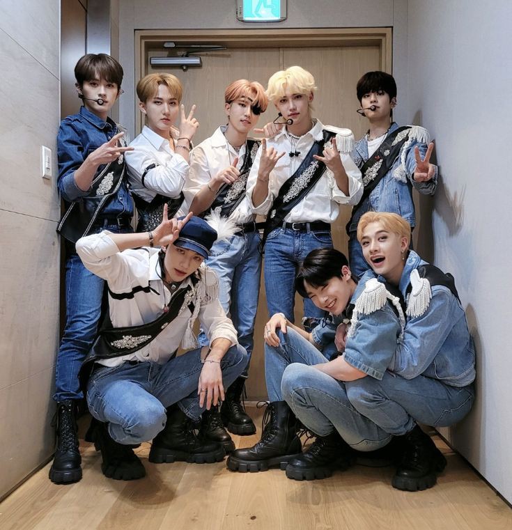 btskzarchive's tweet image. btskz' viral videos on tw!!