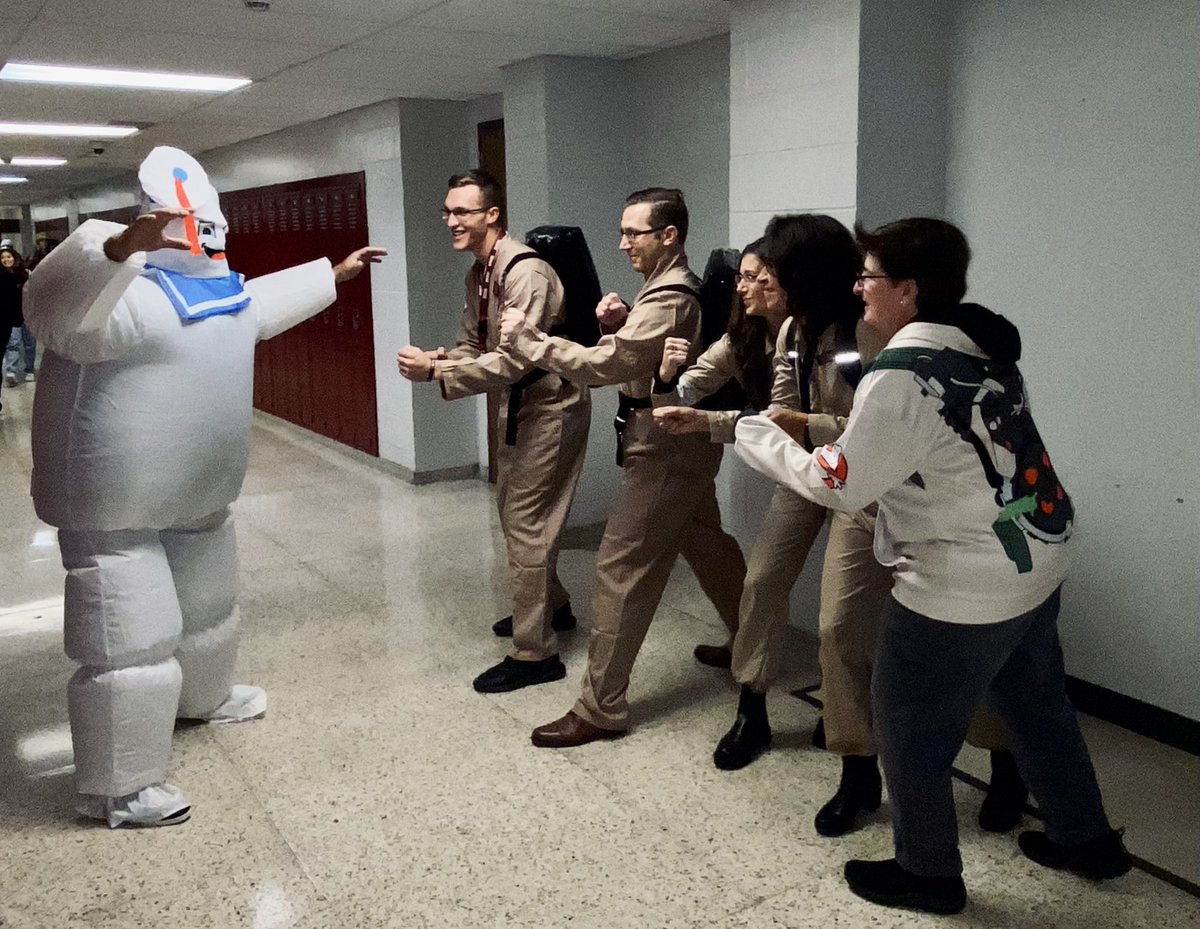 Ms_Calasso's tweet photo. If there’s something strange, on Wildcat Way… 

WHO YOU GONNA CALL?!

Ghostbusters!! #BectonScience 👻
@BectonHS @BectonCouncil https://t.co/DFkPCgSfhG
