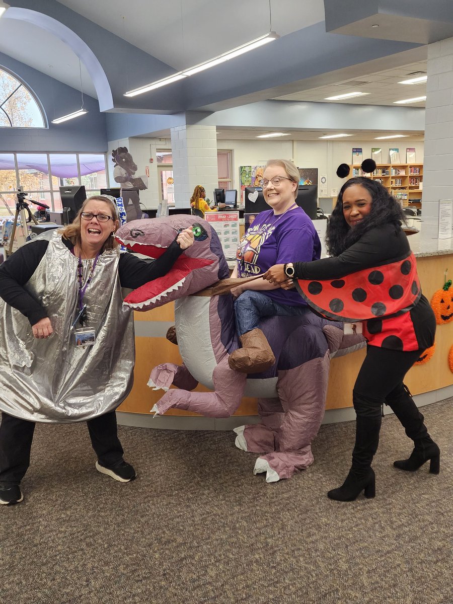 Happy Halloween from The RVHS Library Commons!!! <a href="/rvhs/">Ridge View High School: A Med Pro Magnet</a> <a href="/DrBrendaMack/">DrMack</a> <a href="/TheSparkle8/">Ellen Harrison</a> @JeanPorterNich1 <a href="/CurtisBates06/">Curtis M. Bates</a> @MCulbertson_RV <a href="/LikelyLibrarian/">Andrea Harmon</a> <a href="/MsKing_RVHSLib/">Aria King, SLIS</a>