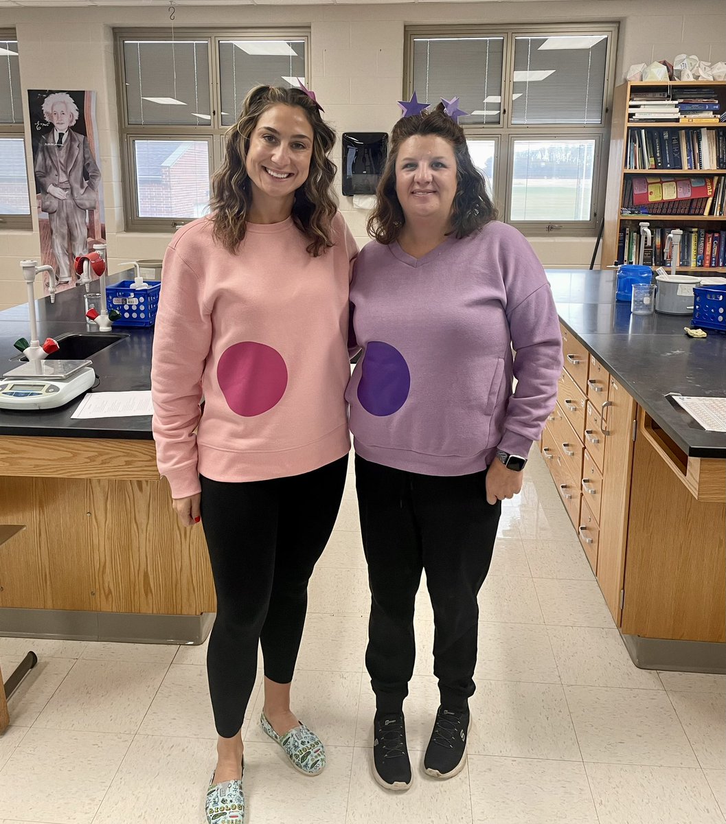 Mrs. Heiss π«π§¬π¦ (@heiss_sci_ehs) on Twitter photo Just a couple of biology teachers here to remind you to #staycurious π€π¦ π§¬π¬<a href="/AmoebaSisters/">Amoeba Sisters</a> #happyhalloween Just a couple of biology teachers here to remind you to #staycurious π€π¦ π§¬π¬<a href="/AmoebaSisters/">Amoeba Sisters</a> #happyhalloween