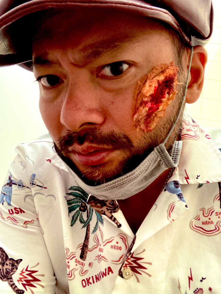 PENGIN_xico's tweet photo. じゅくじゅくした傷
治りにくいですよね。

しかし、
ハロウィンで起きた悲惨な事故
なんてこった！ https://t.co/vjWSLWLxW3