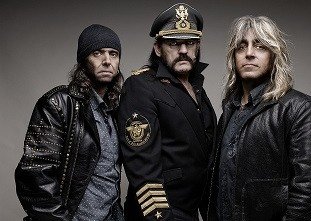 HAPPY BIRTHDAY MIKKEY DEE! 