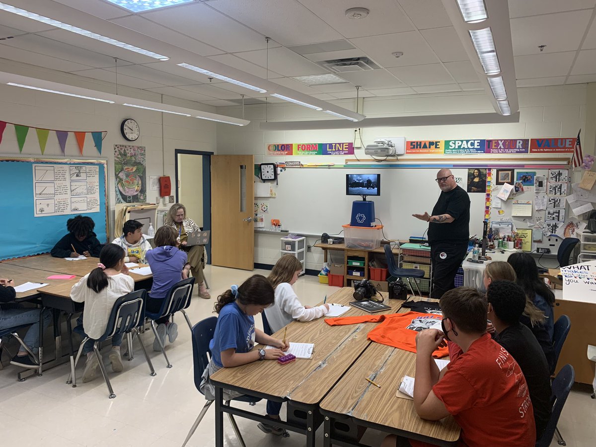 CounselorOES's tweet photo. 1/4 @Oakton_ES 5th and 6th grade Career Fair was held this past Friday and was a hit! Thank you to everyone who supported our event! @SSchnaue https://t.co/a39UccyRXM