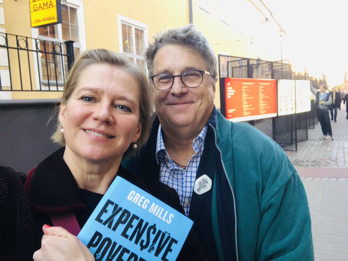Krista Baumane 🇱🇻❤️🇺🇦 (@krista_baumane) on Twitter photo Noslēdzu savu darbu Saeimā ar ļoti interesantu sarunu ar <a href="/BrenthurstF/">The Brenthurst Foundation</a> fonda vadītāju Greg Mills, kurš pēta veiksmīgu un neveiksmīgu reformu pieredzi attīstības valstīs Noslēdzu savu darbu Saeimā ar ļoti interesantu sarunu ar <a href="/BrenthurstF/">The Brenthurst Foundation</a> fonda vadītāju Greg Mills, kurš pēta veiksmīgu un neveiksmīgu reformu pieredzi attīstības valstīs