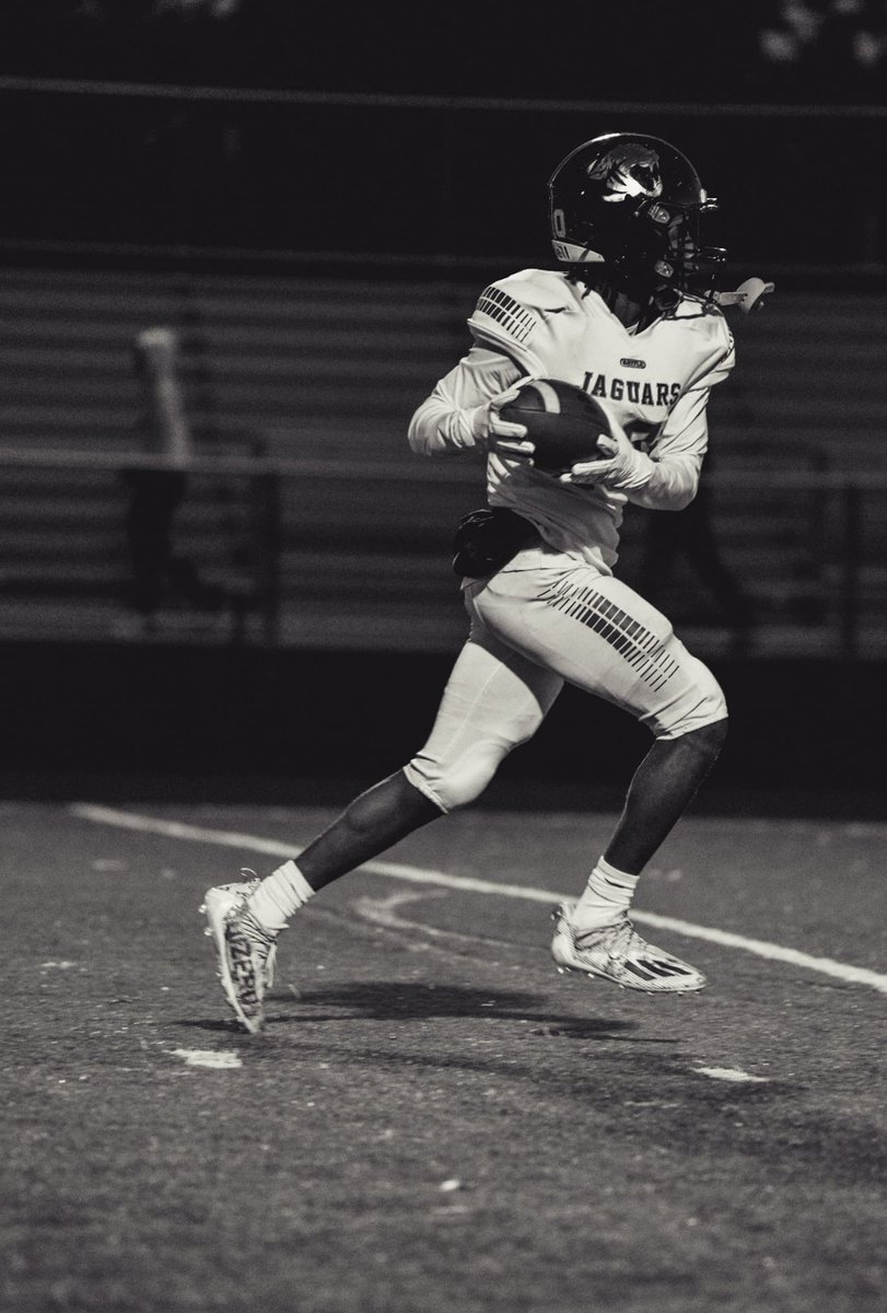2flyynas's tweet photo. 0-0 New Season #Road2States 🐆
@CHFJAGS https://t.co/AJoHF72uCe