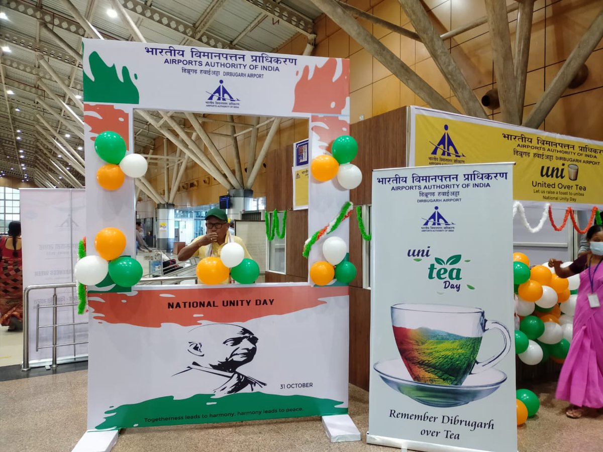 aaidibairport's tweet image. Celebrating #NationalUnityDay2022 on the birth anniversary of #IronMan of #India, #SardarVallabhbhaiPatel, @aaidibairport today established a Uni-Tea counter and selfie point to serve Tea to esteemed passenger to savour the moment and pride and to make their day memorable.