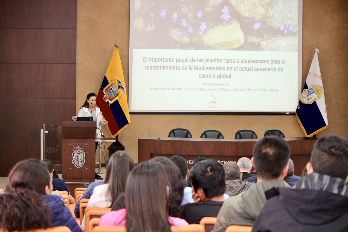 utpl's tweet photo. 🌎🔍Reunión anual de la Red @Programa_CYTED - INTERGAP tuvo lugar en nuestro #CampusUTPL. Representantes de 8️⃣ países iberoamericanos compartieron sus estudios y avances en el marco del Simposio "Interacciones ecológicas como indicadoras de gestión en áreas naturales protegidas". https://t.co/UQMNRLhtZ1