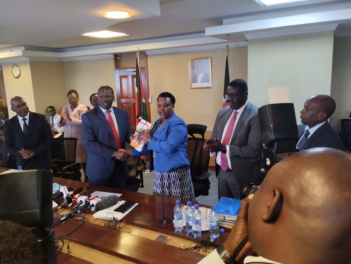 LabourSPKE's tweet photo. Handing over of policy documents for the Ministry of Labour and social protection to the incoming CS Hon. Florence Bore. https://t.co/uPN6m4E6UK
