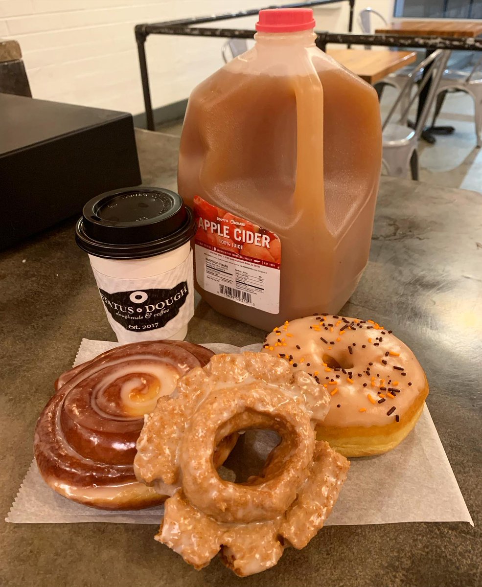 downtownknox's tweet photo. π©π #StatusDough is scary good! Grab a hot apple cider or pumpkin spice latte to pair with a pumpkin old fashioned doughnut! #LoveDowntownKnox #KnoxHalloween https://t.co/Jaj8lvM7b4