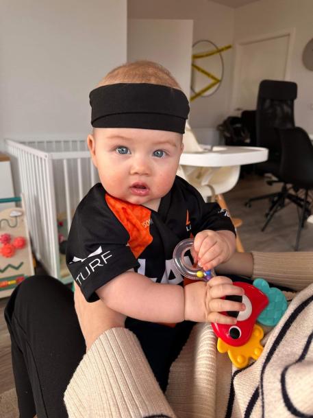 Meet Lava fan #1.

His halloween costume is probably the scariest we've seen ... 

Well maybe not for us but most definetly for our rivals! 

😻🫶