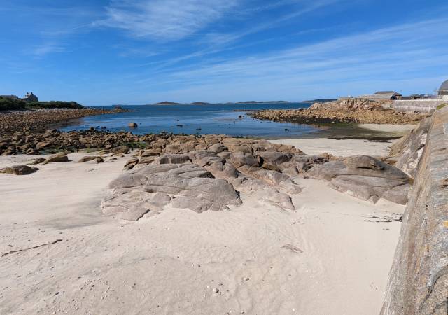 Arlo Porth Beach, Isles of Scilly dlvr.it/Sc0MjP