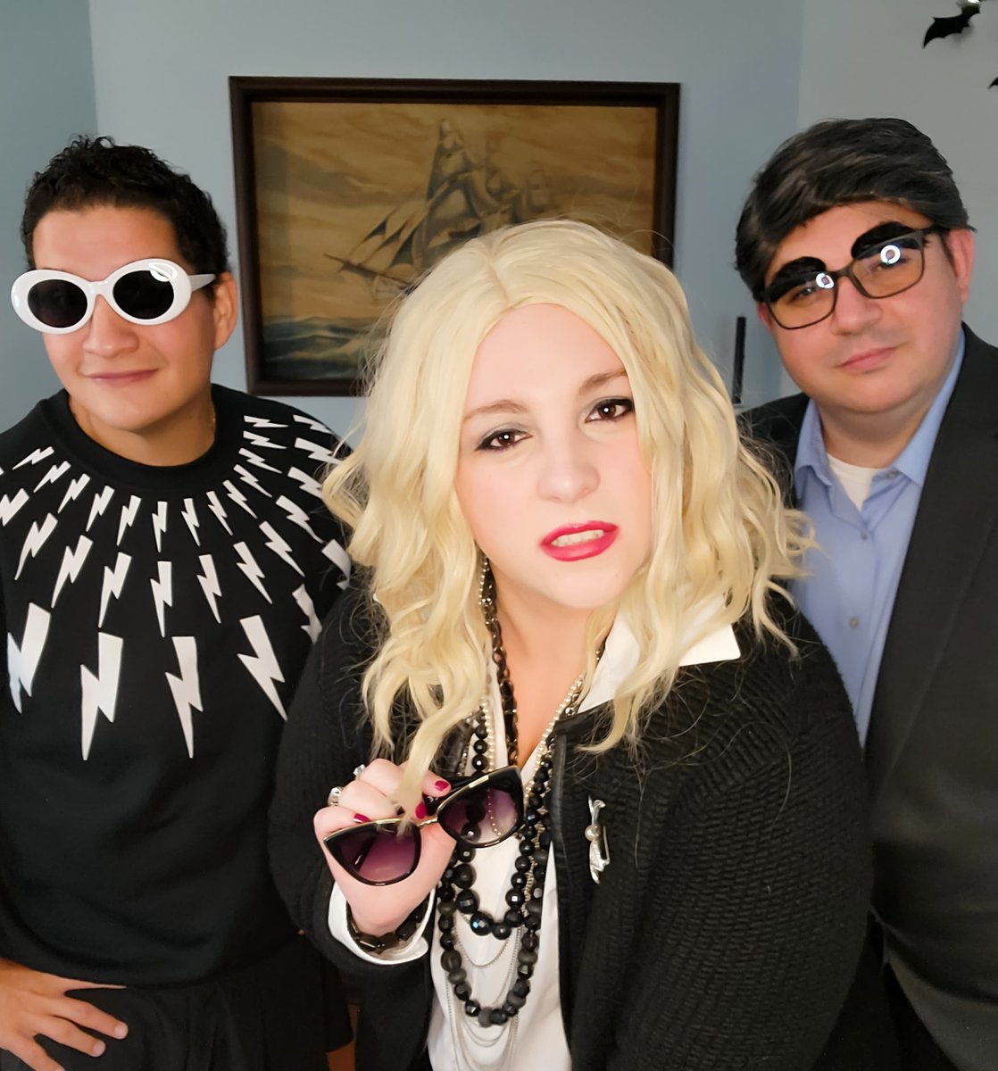 JasonKolnos's tweet image. Happy Halloween!👻🎃 We had a blast at the Art and Souls Masquerade Ball @CotuitArts over the weekend. #SchittsCreek