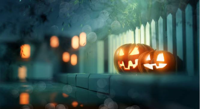 Wishing all of our patients a very Happy Halloween filled with fun and fright :)

#Halloween2022 #HappyHalloween #BurlingtonDentist