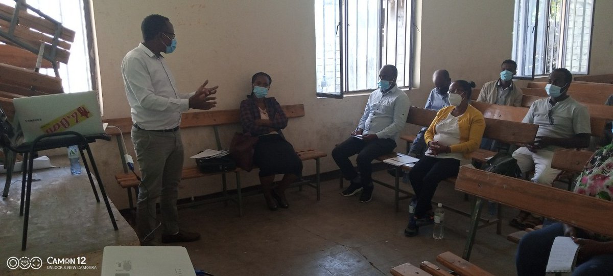 Bethco2007's tweet image. #Projectlaunching event of #Strengtheningcommunity systems for better linkage to #testing #care &amp;amp; #treatment  supported by #PEPFER small #grantfund #USEmbassy &amp;amp; #Empowering #disadvantagedwomen to improve #livelihoods  by #jointcommunitybasedresponse by #FacilitatorforChange(FC)