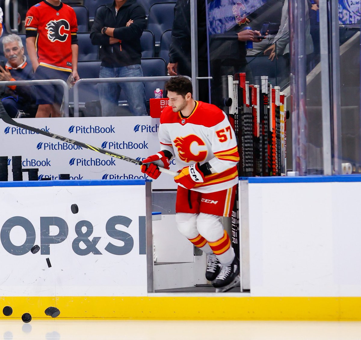 NHLFlames's tweet image. Take a lap, Nick!