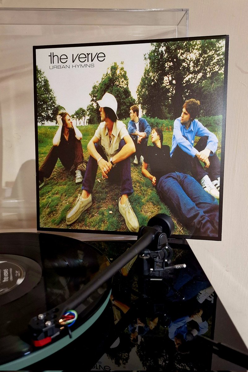 The Verve - Urban Hymns  , 1st listen tonight what an album 
#grangephotography #johnrunciman #rega #regap2 #vm95ml #audiotechnica #audio #vinyl #vinyljunkie #vinylrecords #hifi #dali #marantz #records #dreaming #theverve #urbanhymns  #richardashcroft  #classicalbum