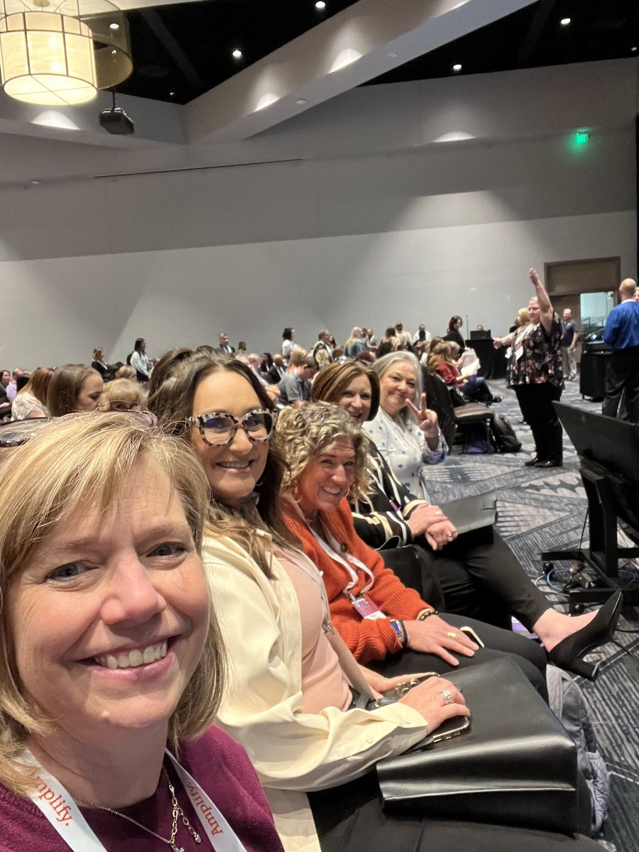 Jennie Last Flaa tweet media