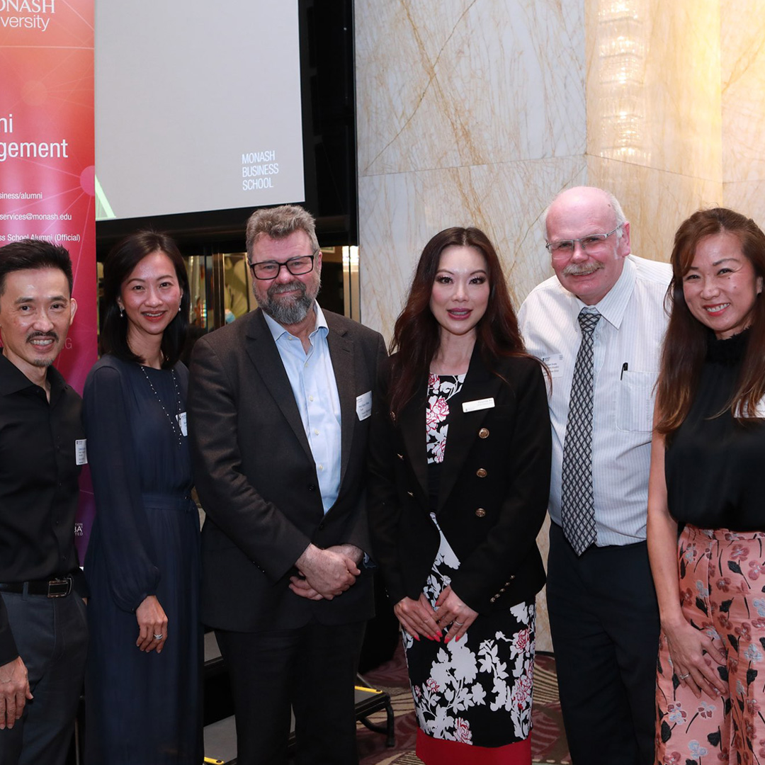 We hosted our first international alumni event in 3 years when our Dean, Prof Simon Wilkie, delivered an Alumni Masterclass on Digital Transformation & the Global Markets in Singapore. Monash alumni, keep up to date on our latest events at bit.ly/MBUSAlumni @MonashAlumni