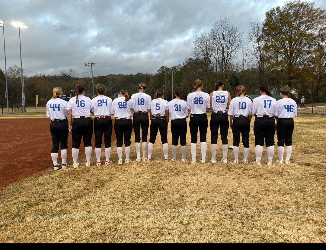 November is Diabetes Awareness Month. The Genuwin Reign 16u KS team dedicated our last fall tournament to spread awareness.