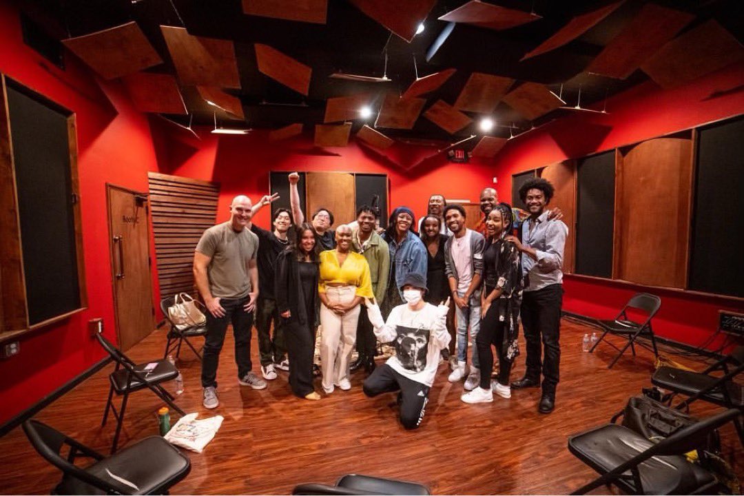 From musician Duane Benjamin’s IG 
👤Say Hello to the Vocal choir for the soon to be released single by Super K-Pop Star Jimin (seen masked up). Another Singingforbonez super project!!Shout out to Erik Reichers, Dedrick Bonner, P-Dawg &amp; crew for making this a super team project!!