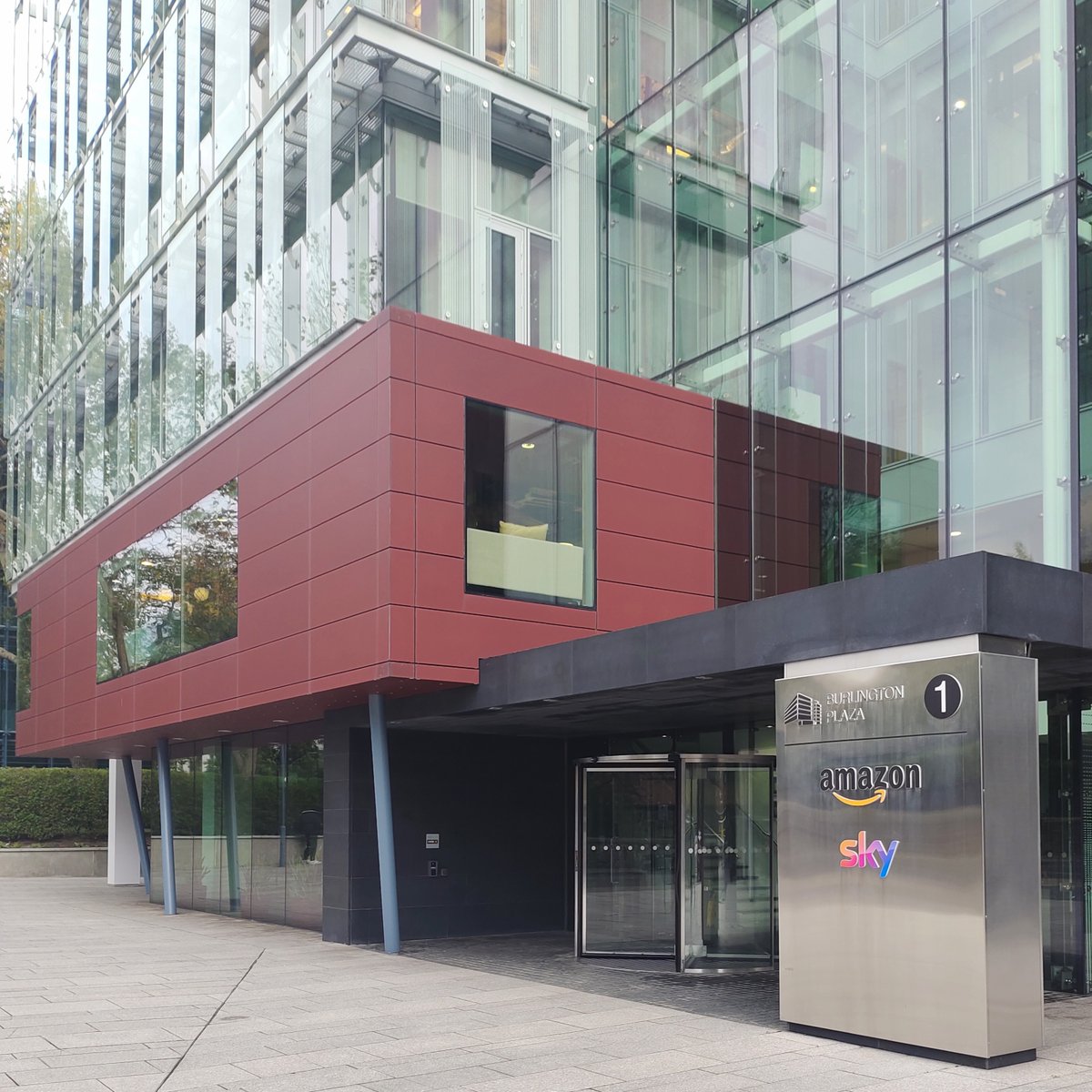 SyedMAliMustafa's tweet image. From One Day to Day One : )

I am elated to share that I have joined @awscloud as a Software Development Engineer.

Super thrilled to embark on this exciting new journey!

#sde #amazonian #lifeataws #lifeatamazon #aws #amazon #cloud #dublin