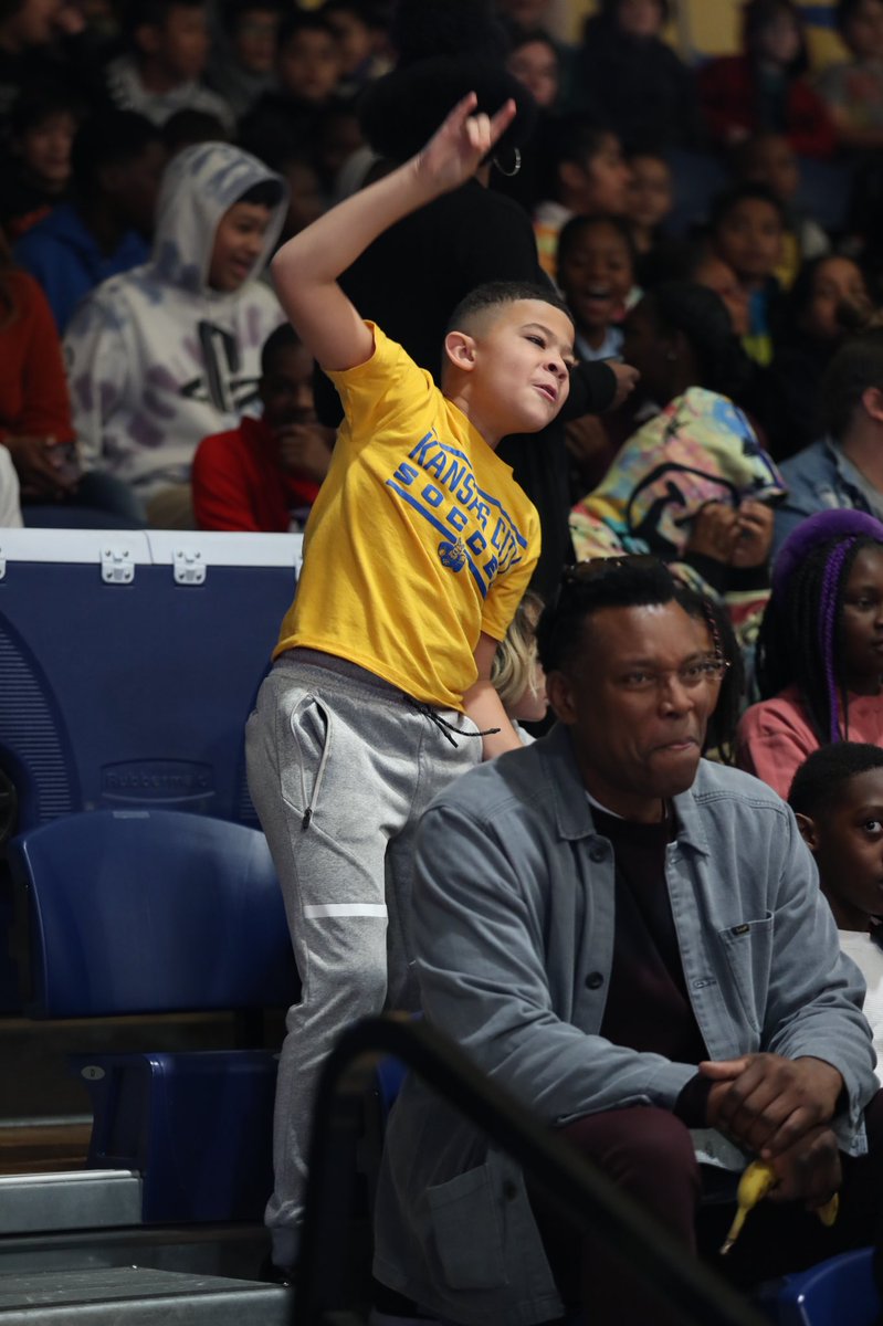 KCRoosWBB's tweet photo. The @kcpublicschools brought the ENERGY to today’s win ⚡️
#ROOUP | #FIREBACK https://t.co/YterlzNaEh