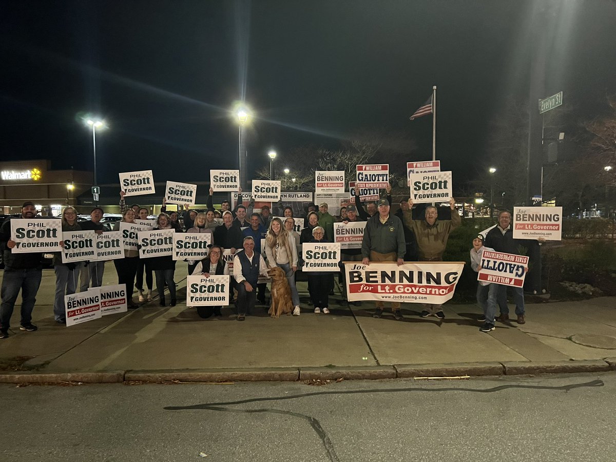 14 counties. 14 hours. 

Thank you, Rutland for welcoming us on our last stop, and thank you, Vermont!

Get out and vote tomorrow if you haven’t already. Let’s get this done!