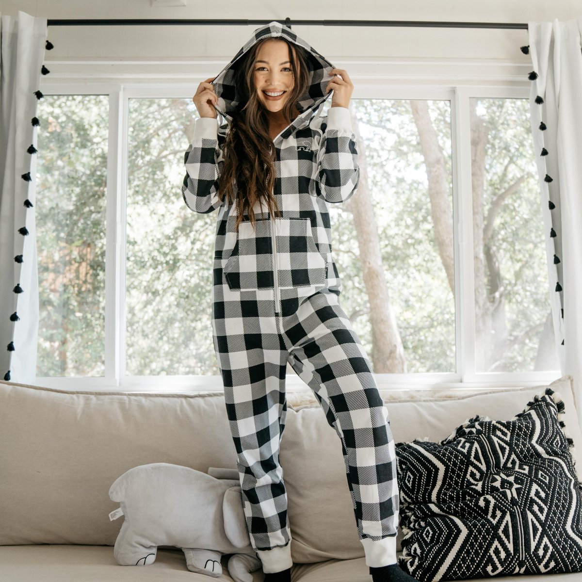 shopivoryella's tweet photo. Winter is for onesies &amp; saving the elephants!🖤 Shop cute plaid styles that give back to the wildlife🐘

Shop PJs &amp; PLAID >> https://t.co/2VLAhaXhir

#Plaid #PJs #Pajamas #Christmas #HolidayPJs #SaveTheElephants #DoGood #SpreadLove https://t.co/EQN26a9sxg