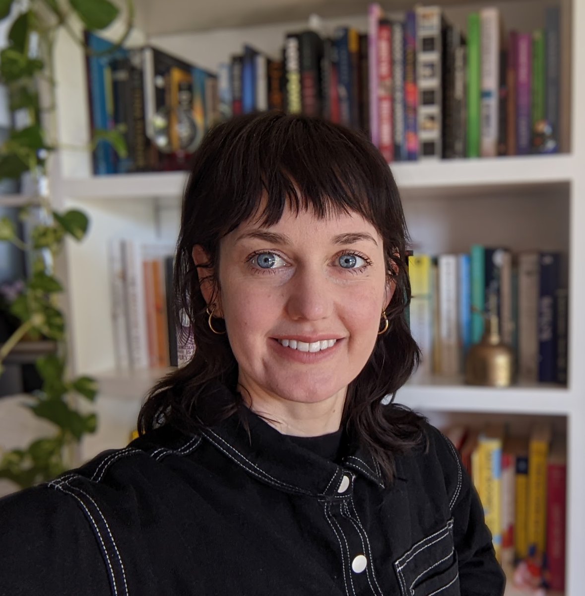 Hi! I’m Emily Hamilton, and I’m next up to host the Paper Giant tweeting! Looking forward to sharing a few things about my passions for co-design and futuring over the next couple of weeks ✨