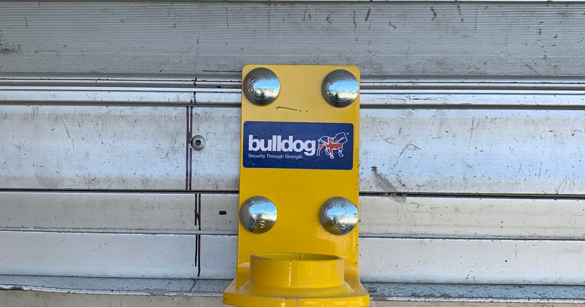 locks210's tweet image. Bulldog GD400 Gate Security Lock installed to busy convenience store dlvr.it/ScPGrw