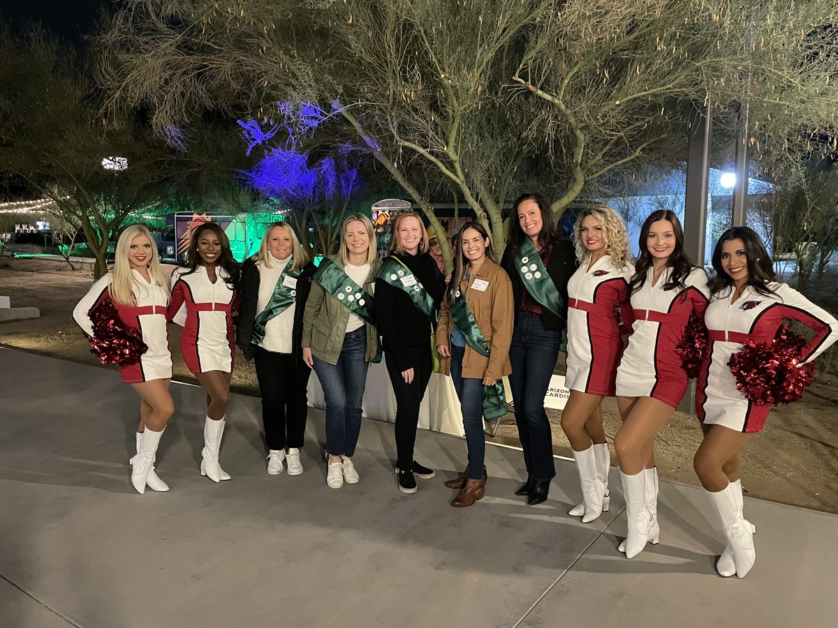 WeDealinHope's tweet photo. We has a BLAST at Badge Bash Saturday night! Thanks for having us @GSACPC. #girlscoutsaz #badgebash #wedealinhope https://t.co/Vyxc3srp5f