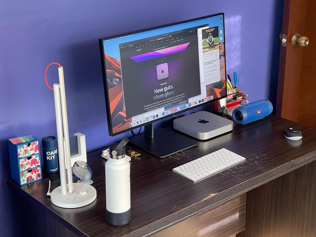 DOUGHtechnology's tweet photo. "Spectrum 4K 144hz HDR Monitor. The best monitor I've ever owned. Worth it for gaming, coding, photo, and, video editing." #doughspectrum review by Jemerson Canaya. @jemcanaya 

🖥️ https://t.co/D6FtsOVemi . Available for 7-day shipping in US. Limited Stock. https://t.co/kcTIJNlmV1