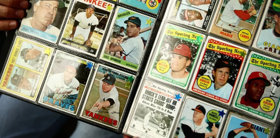 RepackedWax's tweet photo. Really neat profile on #Probstein123 in #TabletMagazine, if you didn't catch it. Could you imagine having the keys to this card/memorabilia warehouse? #ebay #baseballcards #vintagecards https://t.co/NcdShC2iGi https://t.co/WnR8Duedz2