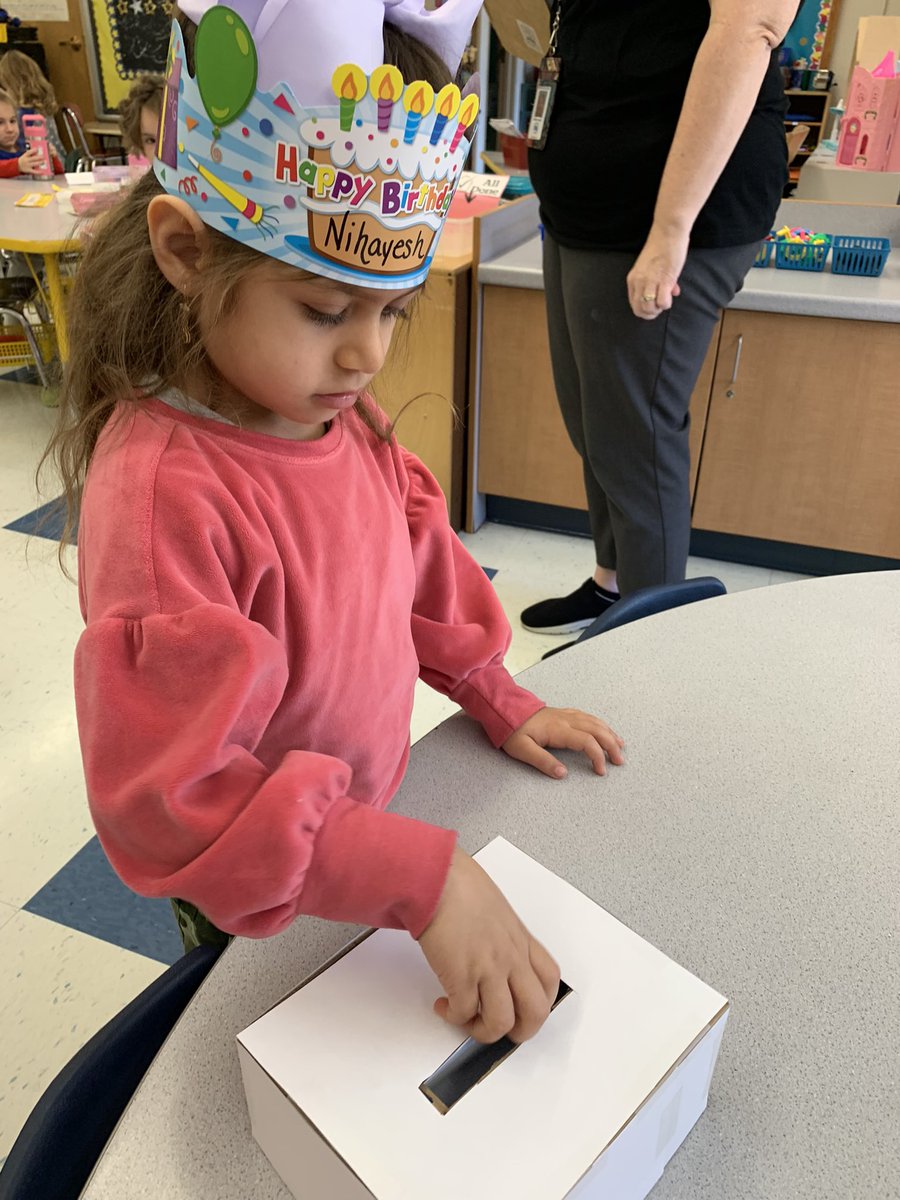 MsSheaRm117's tweet photo. Election Day is important even in Kindergarten!   We voted!  Will you? #Blasdellbees #FalconNation https://t.co/QtCA5jMVbJ