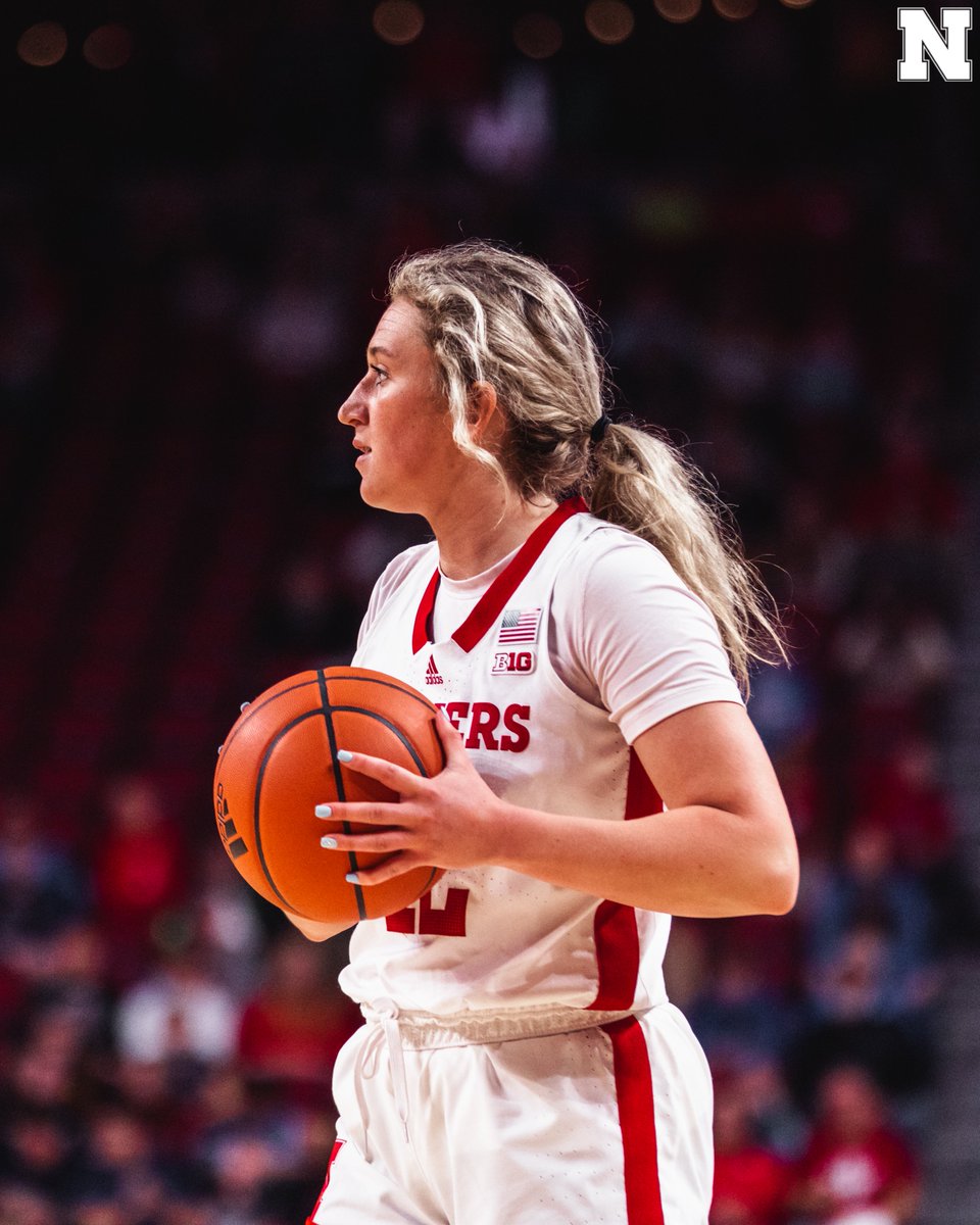 💯💯💯 <a href="/maddie_krull/">Maddie Krull</a> 

18 points in her Husker debut.