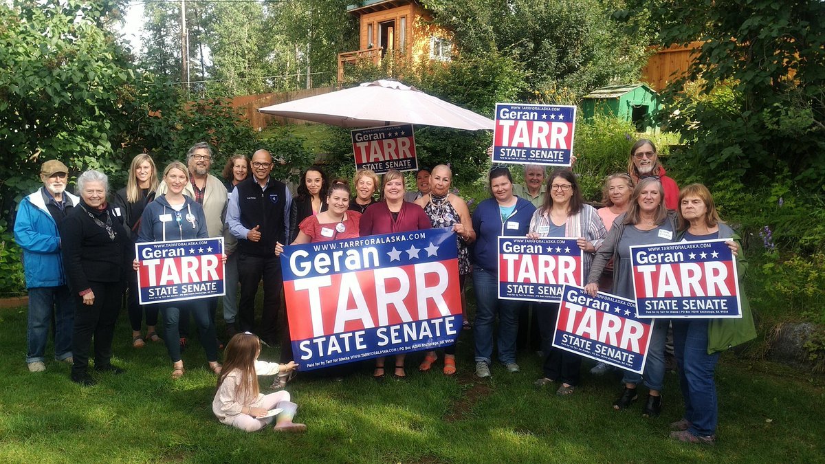 TarrforAlaska's tweet photo. We will be having a GOTV celebration/sign waving in Mountain View from 4-6 PM TODAY!
Come join Team Tarr at the Red Apple Market parking lot (Bragaw/Mt. View Dr)! #akelect https://t.co/Rmi97RCOTn