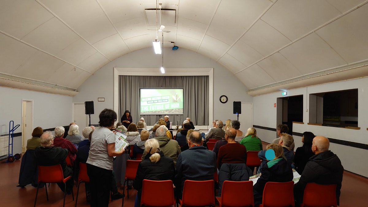 medwaygreens's tweet image. Great turnout at tonight's presentation and discussion on The Future of Hoo.

#protectmedway #protecthoo #green2023 #saveoursoil #cleanair