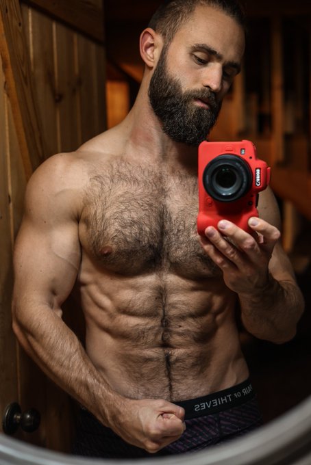 Cabin vibez https://t.co/YrqHRbBCbg<a href="/tag/lgbtq"class="tags"><span>#lgbtq</span></a><a href="/tag/lgbtqia"class="tags"><span>#lgbtqia</span></a>