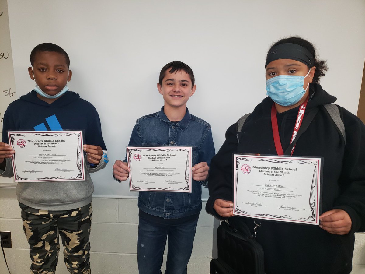 rl_gunterFCPS's tweet photo. Congratulations to our Scholar and Character Counts students of the month for October! #TeamMonocacy https://t.co/eXA49T2OtQ
