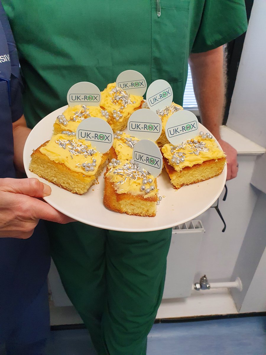 MiriamDavey's tweet photo. So here is our #MaidstoneICU entry to the @UKRoxTrial #bakeoff! Well done @Bec75382562, bake off contestant extraordinaire! Our clinical colleagues were made to wait until they were sooo hungry, and the cakes were very well received! @MTWnhs @MTW_Research https://t.co/tEks7JbHHk