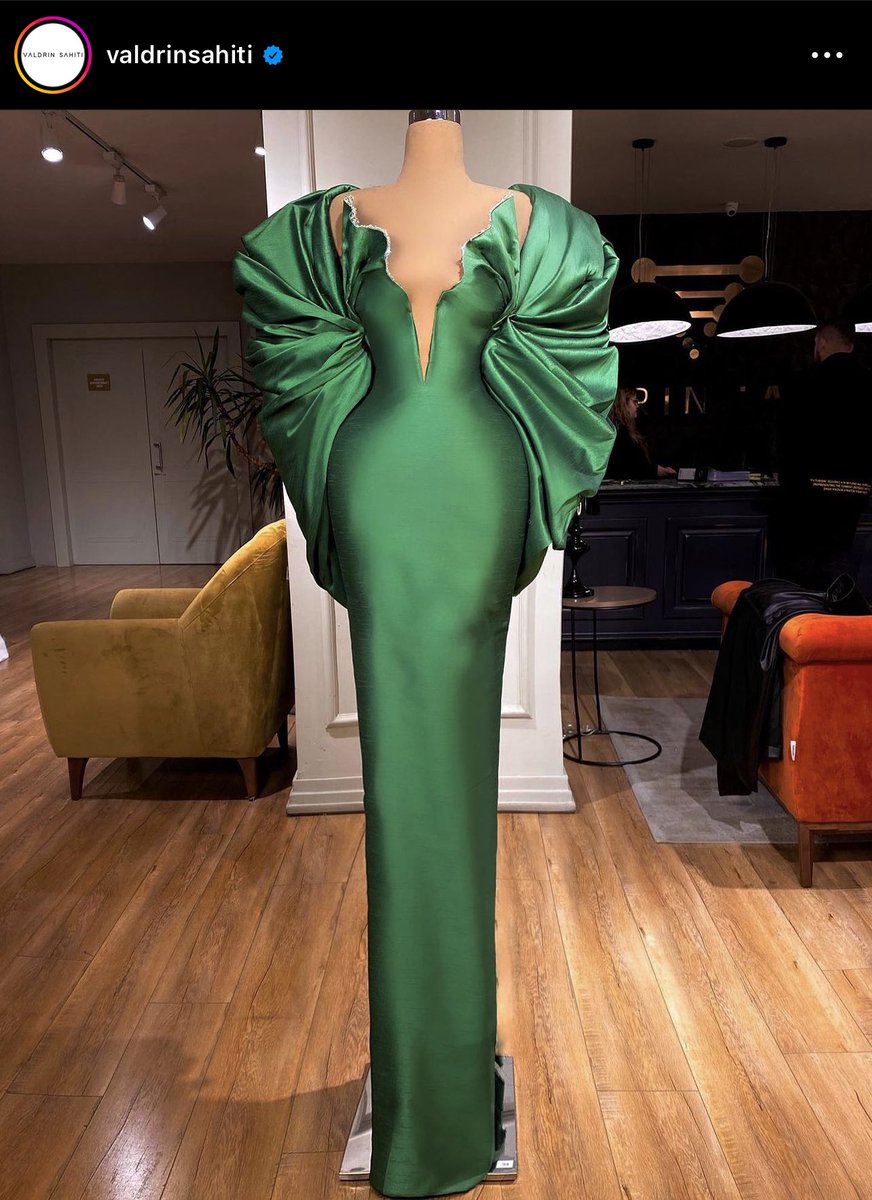 ᴺᴹ on Twitter ".NICKIMINAJ I need you in one of these gowns at the