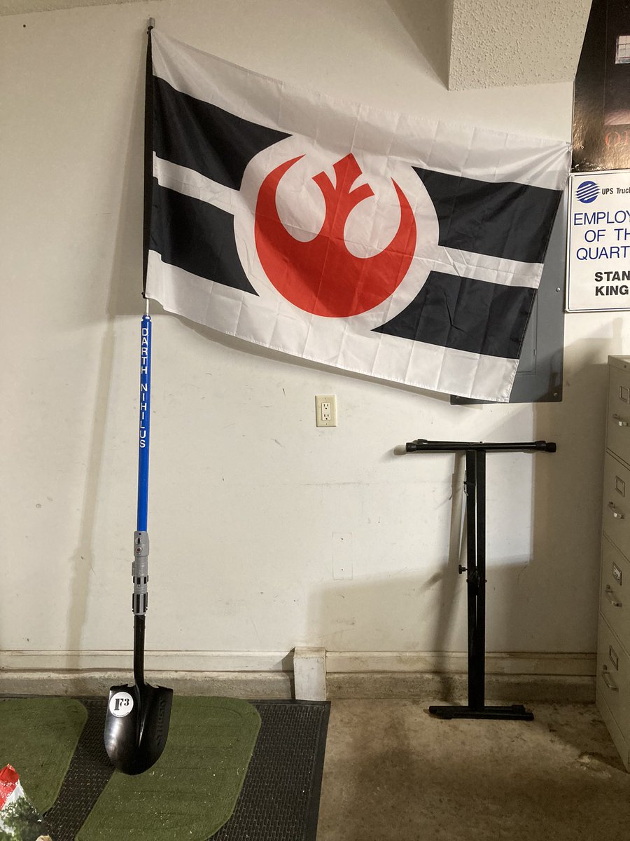 stanking59's tweet photo. @F3ShovelMakers @F3ShovelFlag @F3Jacksonville We presented Ian with his own shovel flag and named Darth Nihilus. Ian is battling cancer and is the 2.0 of Crotchless from Asgard in JAX. Keep Praying for him. https://t.co/T9jlq5BGFW