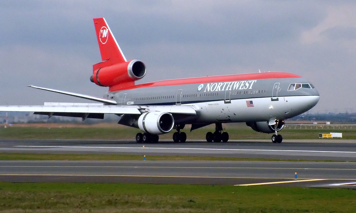 Shaun Connor (@av698) on Twitter photo Northwest Airlines DC-10-30 N233NW at Paris CDG in March 2004. <a href="/nwa_airlines/">Northwest Airlines πΊπΈπ―π΅π³π±</a> @NW_Airlines <a href="/TheAirchive/">The Airchive</a> #aviationphotography #CDG #DC10 #NorthwestAirlines Northwest Airlines DC-10-30 N233NW at Paris CDG in March 2004. <a href="/nwa_airlines/">Northwest Airlines πΊπΈπ―π΅π³π±</a> @NW_Airlines <a href="/TheAirchive/">The Airchive</a> #aviationphotography #CDG #DC10 #NorthwestAirlines