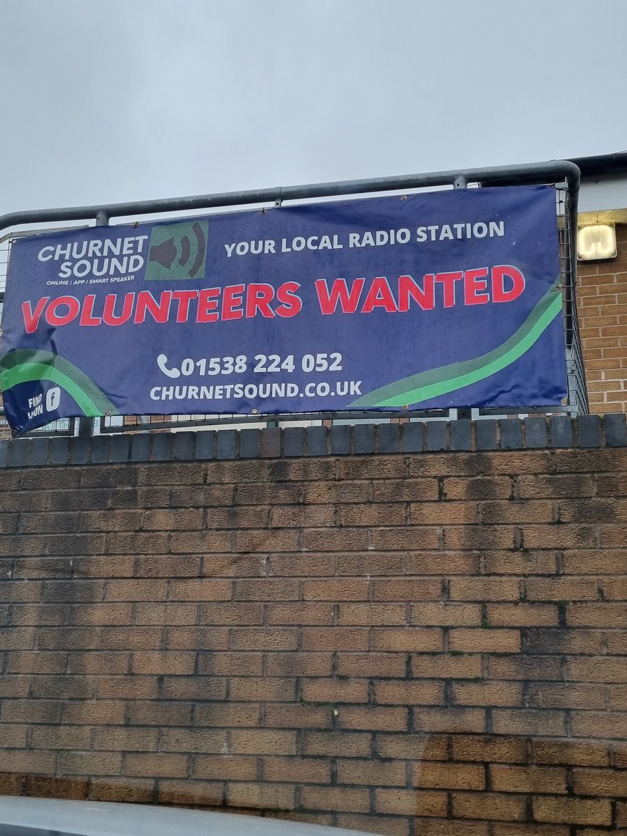 DofEBrettWaring's tweet photo. Thank you to @ChurnetSound for the interview today and allowing me to promote @DofE  to the young people of Stoke and Staffs. Churnet Sound are a CIC and and are looking for @DofECentral participants to volunteer for the station. Get in touch here 👇 https://t.co/Xp1JiSZmO0 https://t.co/2yMAmBkV7r