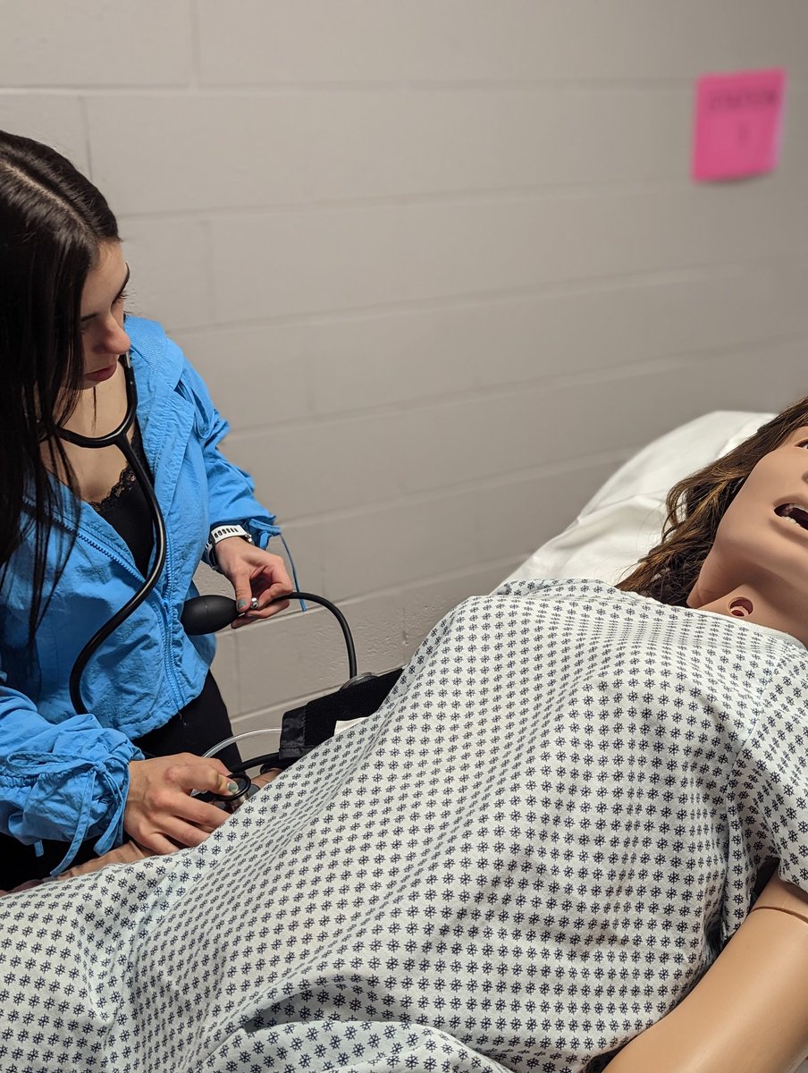 MetzgerMrs's tweet photo. Vital signs, practice makes perfect 🩺♥️🫁

#cte #onegrosseile #healthscience https://t.co/bpcFvF63D9