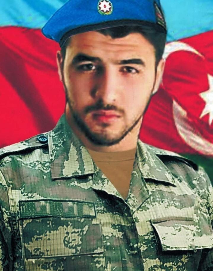 31октября, еще один из наших героев, которые удостоились звания Шехида, был Рустемли Кенан ,родом из Билесувара.
#zəfərfədakarlıqlaqazanılır 
#Zəfərinamdanbaşlayır
#victoriousAzerbaijan
#Trustinvictory #Victoryday #sacrificeforvictory
#KarabakhisAzerbaijan
#ZəfərGünü