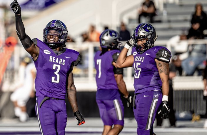 Derek Burns jr (@derekburnsjr) on Twitter photo #AGTG After a great conversation with
<a href="/Coach_TDavis/">Tony Davis - UCA</a> I'm blessed to receive an offer from the University of Central Arkansas <a href="/CoachB_MTXE/">Coach B</a> <a href="/JuCoFootballACE/">JuCo Football Forer</a> #AGTG After a great conversation with
<a href="/Coach_TDavis/">Tony Davis - UCA</a> I'm blessed to receive an offer from the University of Central Arkansas <a href="/CoachB_MTXE/">Coach B</a> <a href="/JuCoFootballACE/">JuCo Football Forer</a>