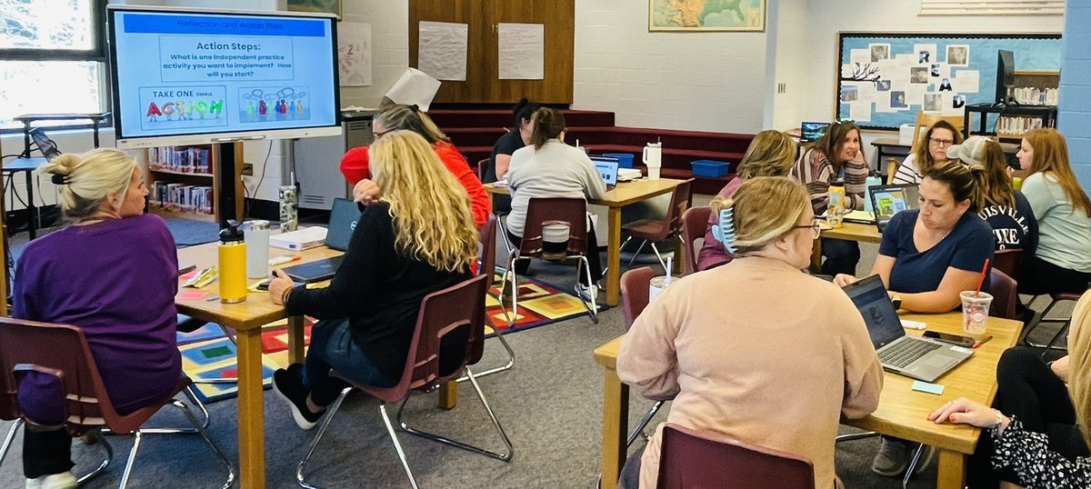DeannaFordTeach's tweet photo. Great day @jtownelementary providing PD on Independent Practice &amp; connecting it with Whole Group &amp; #JCPSGuidedReading. Excited about teachers’ action steps. #JCPSWorkshop #LearningLeadingImpacting @inspired_teach1 @MsJennaMorrell @JCPSAsstSuptES3 @JCPSAsstSuptTL @LydianAndrea https://t.co/wL3PIclrxY