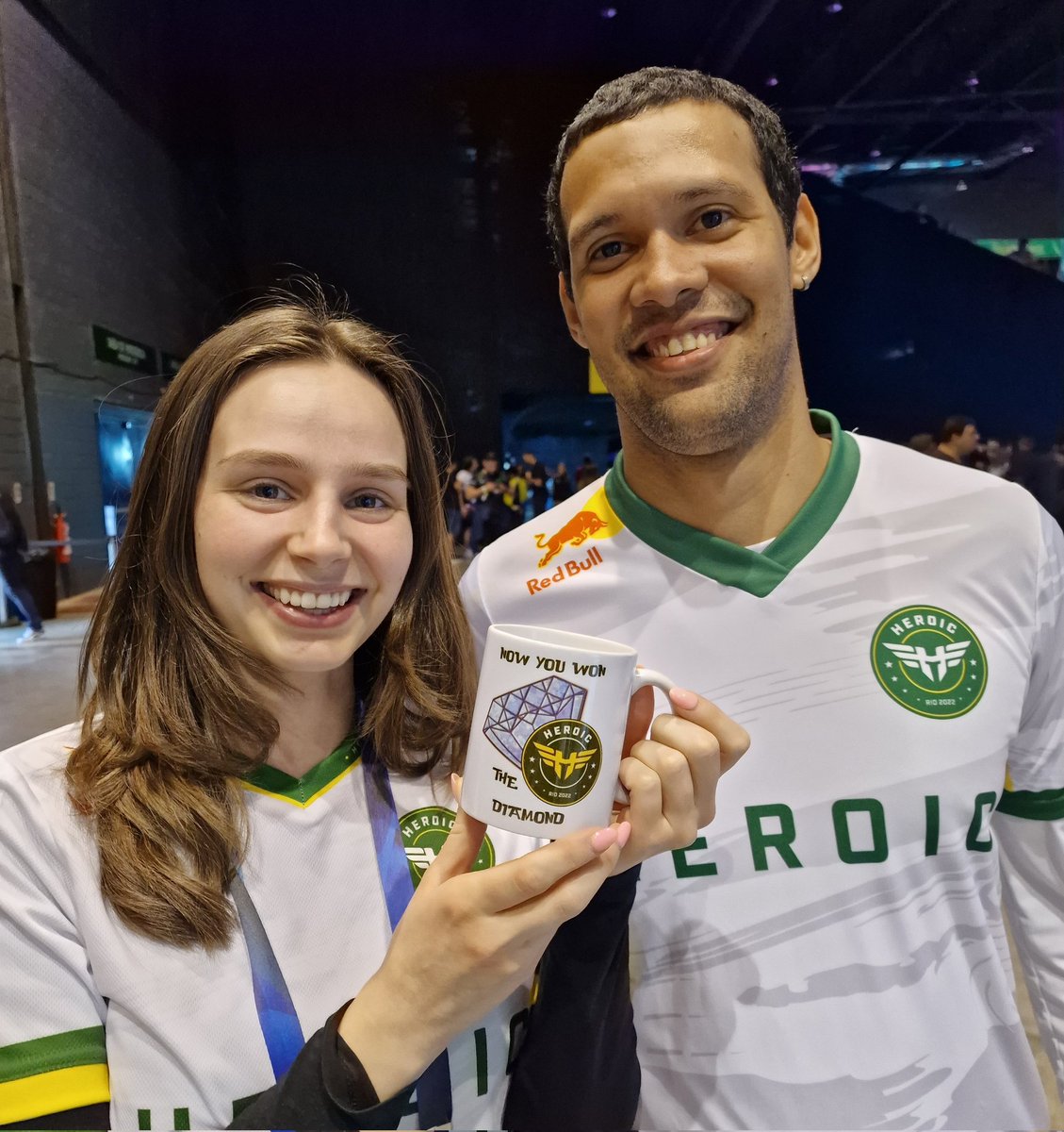 heroicgg's tweet photo. Brazil gave the Diamond back 💛
Obrigado @gajeelfps #tribo #iem https://t.co/Dcrd7qeDUq